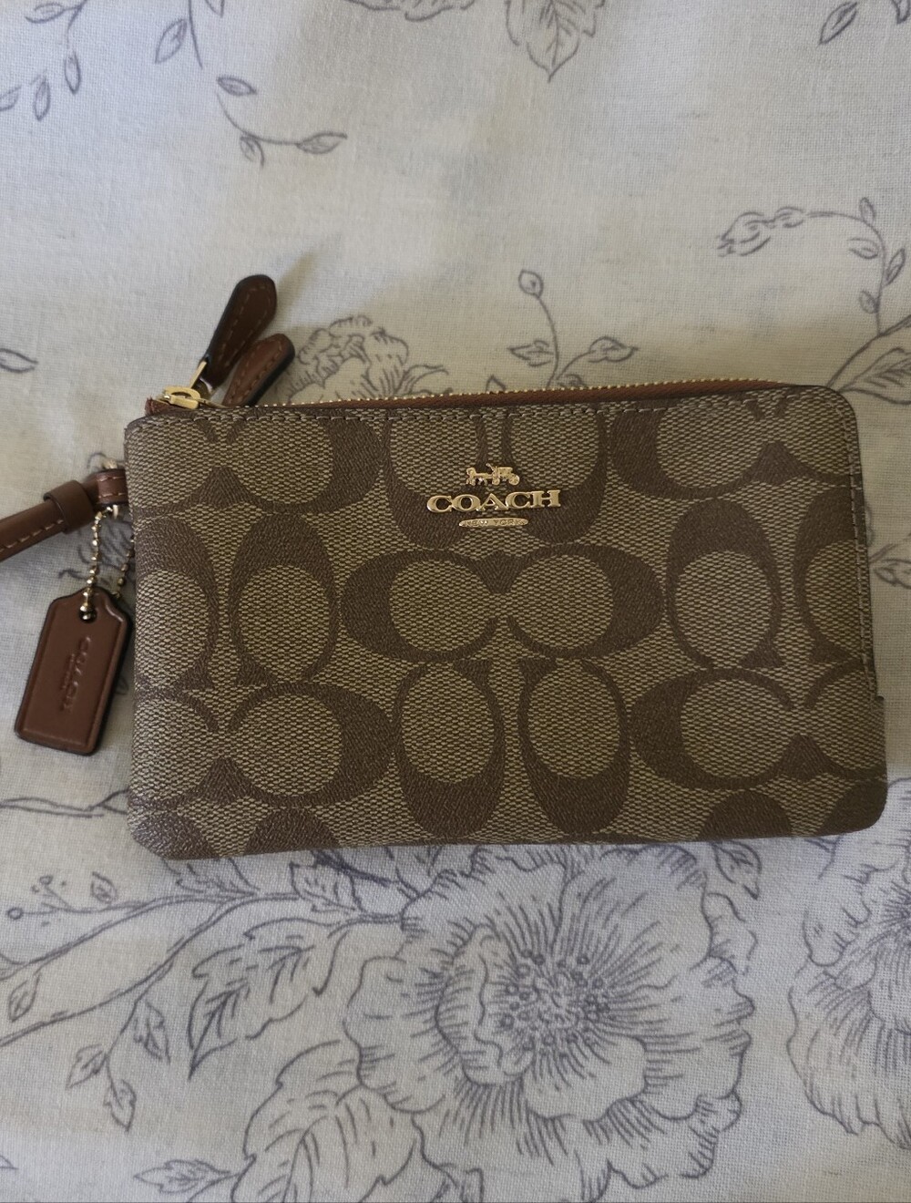 Coach F87591 Signature Double Zip Small Wrislet Wallet  Khaki NWOT